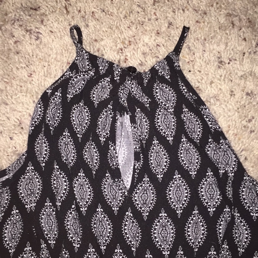 Romper - Picture 6 of 7